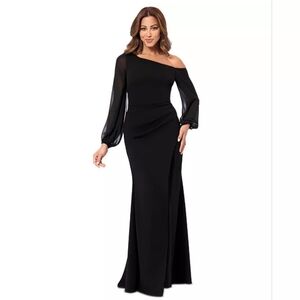 Women's Clothing (A14)